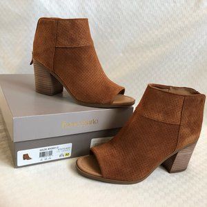 FrancoSarto Goldie Open Toe Size 8.5